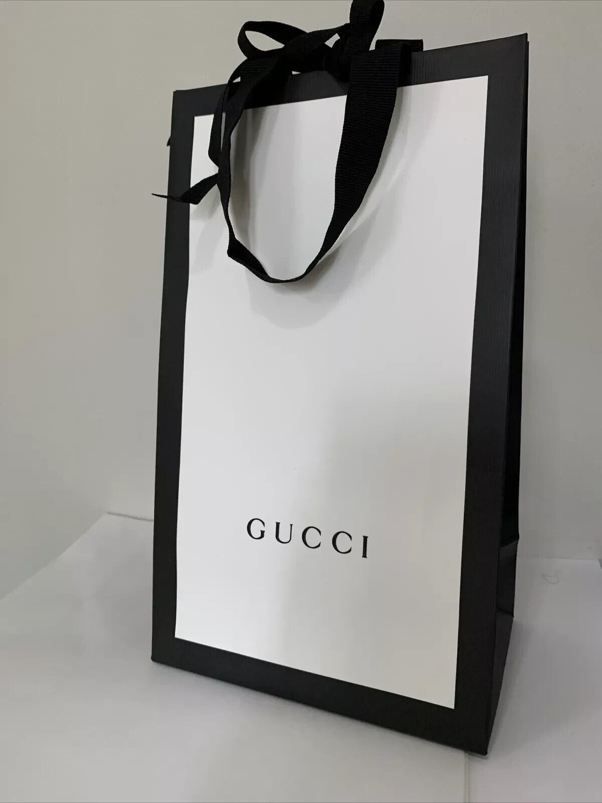 Genuine Gucci Swiss 25H series Tiffany Blue 38mm Watch  YA163409 UK Stock